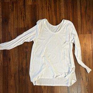 NWT- Abound White Long Sleeve Tee XXL